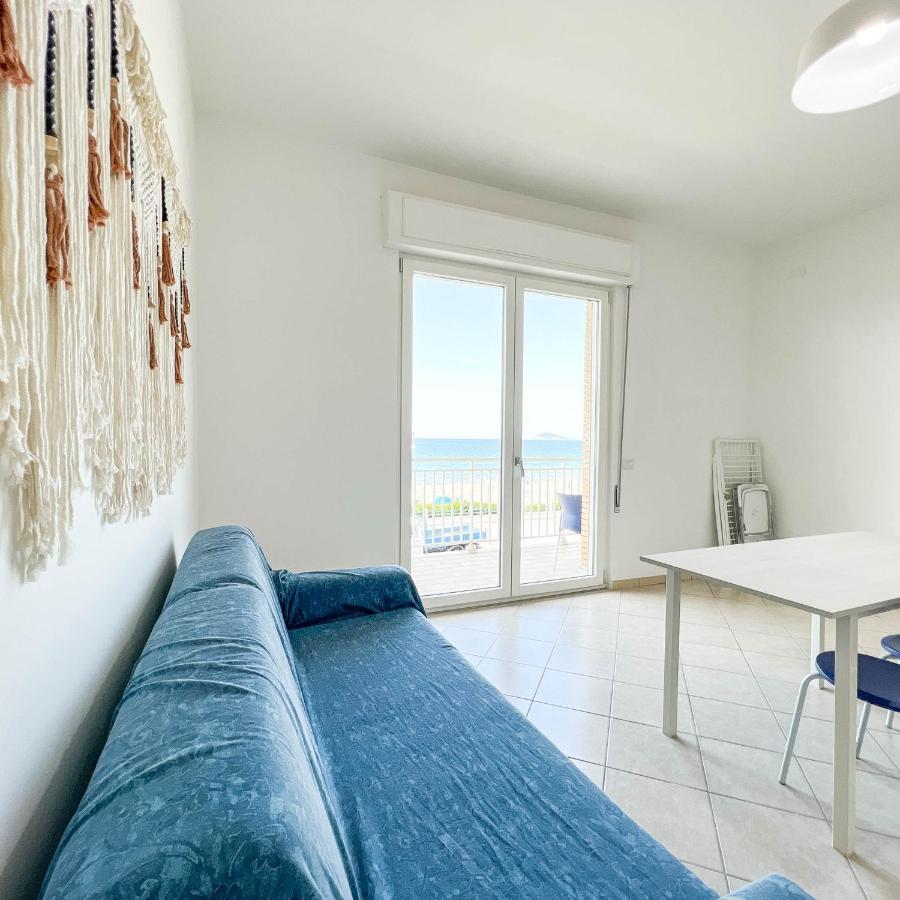 Il Mare In Giardino Apartment Scauri  Exterior photo