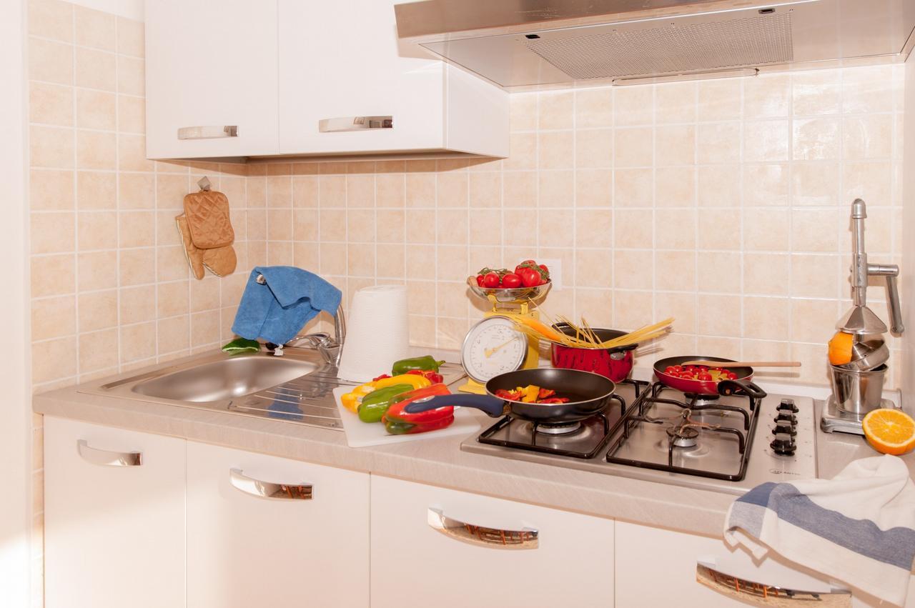 Il Mare In Giardino Apartment Scauri  Exterior photo